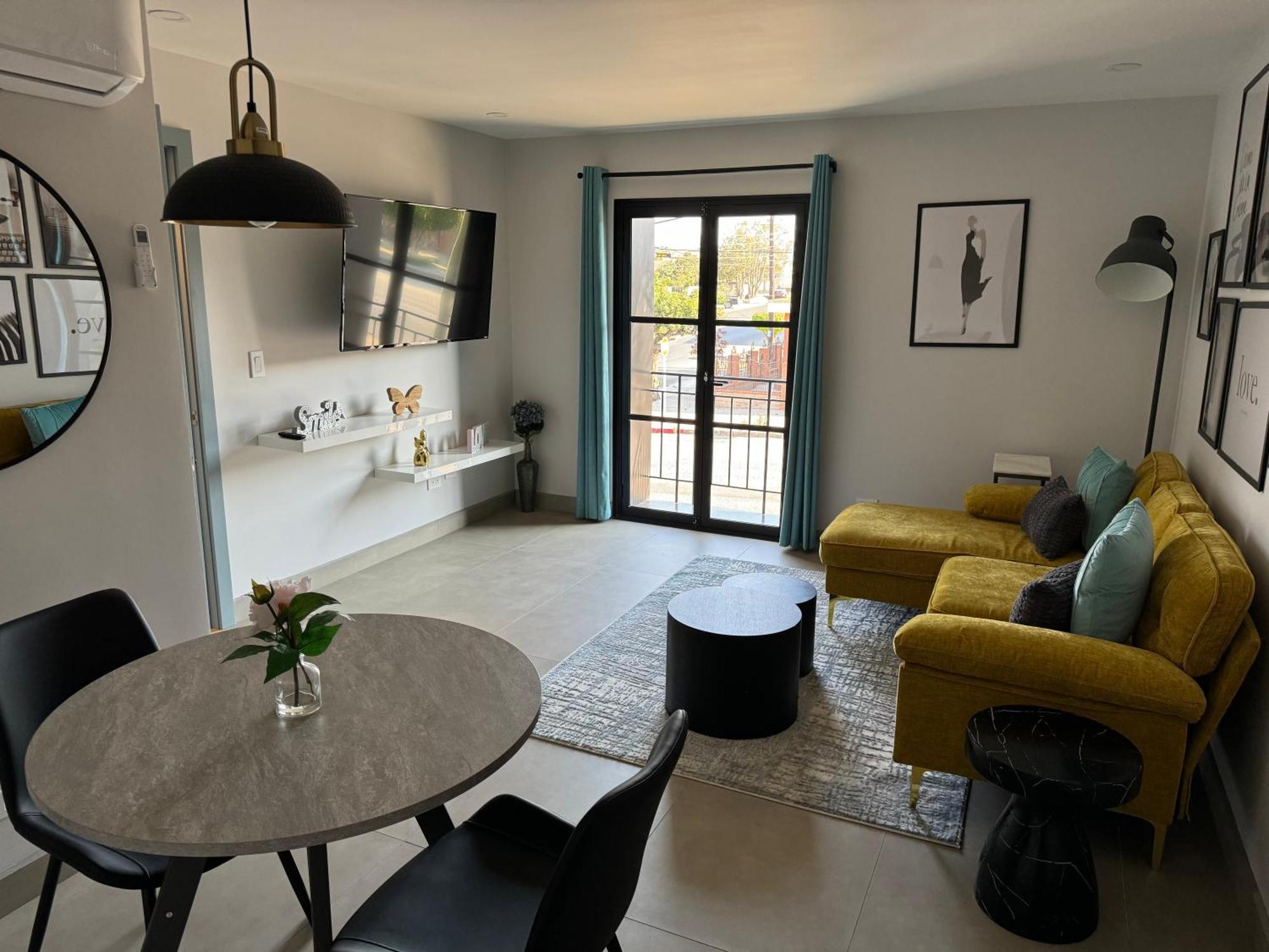 Suites Miramar14 Ενσενάντα Εξωτερικό φωτογραφία